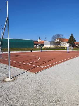 Obnovljeno igrišče v Trnovski vasi