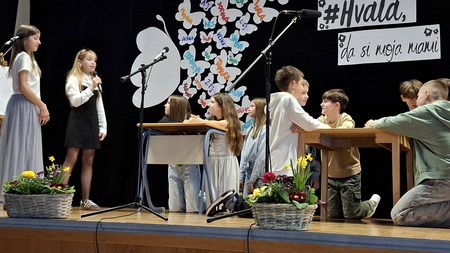 666040128_1242067194765729_8274989309216532183_n